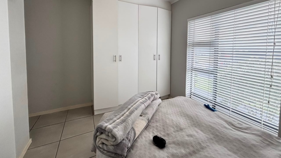 2 Bedroom Property for Sale in Parklands Western Cape